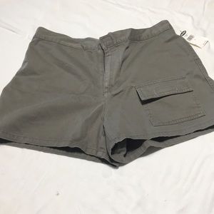 Woman’s shorts